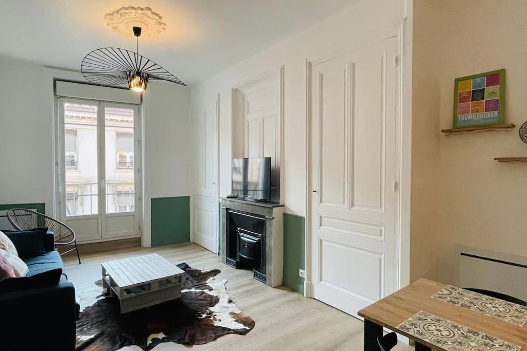 Appartement Renove Proche Du Parc De La Tete D'Or Villeurbanne Bagian luar foto