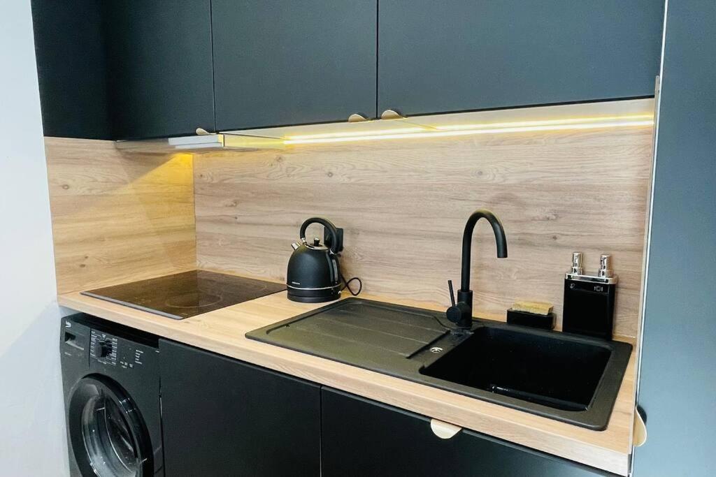 Appartement Renove Proche Du Parc De La Tete D'Or Villeurbanne Bagian luar foto